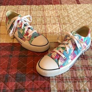 3 FOR $20 TROPICAL TIE SHOES
